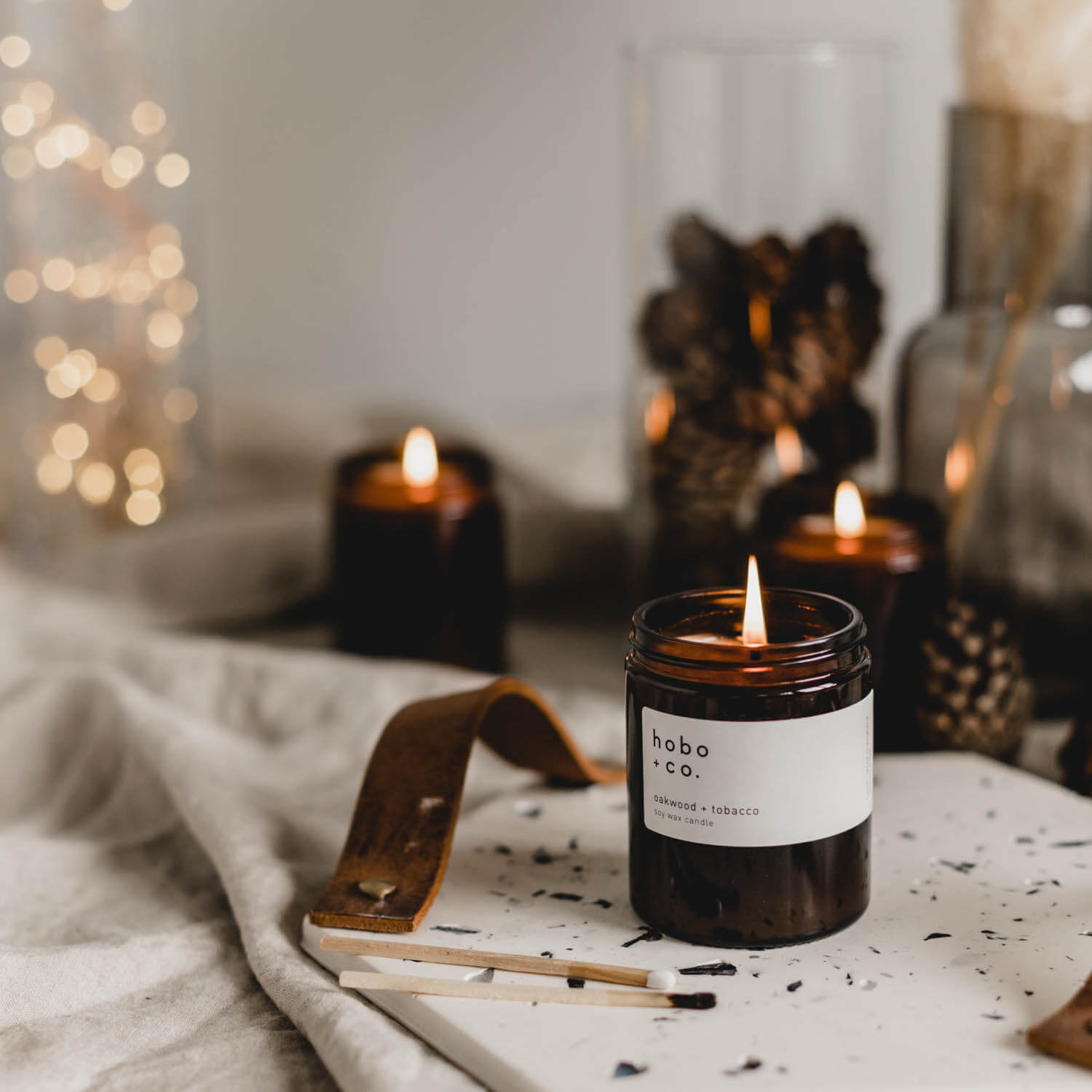 Oakwood & Tobacco Scented Candle by Hobo & Co.