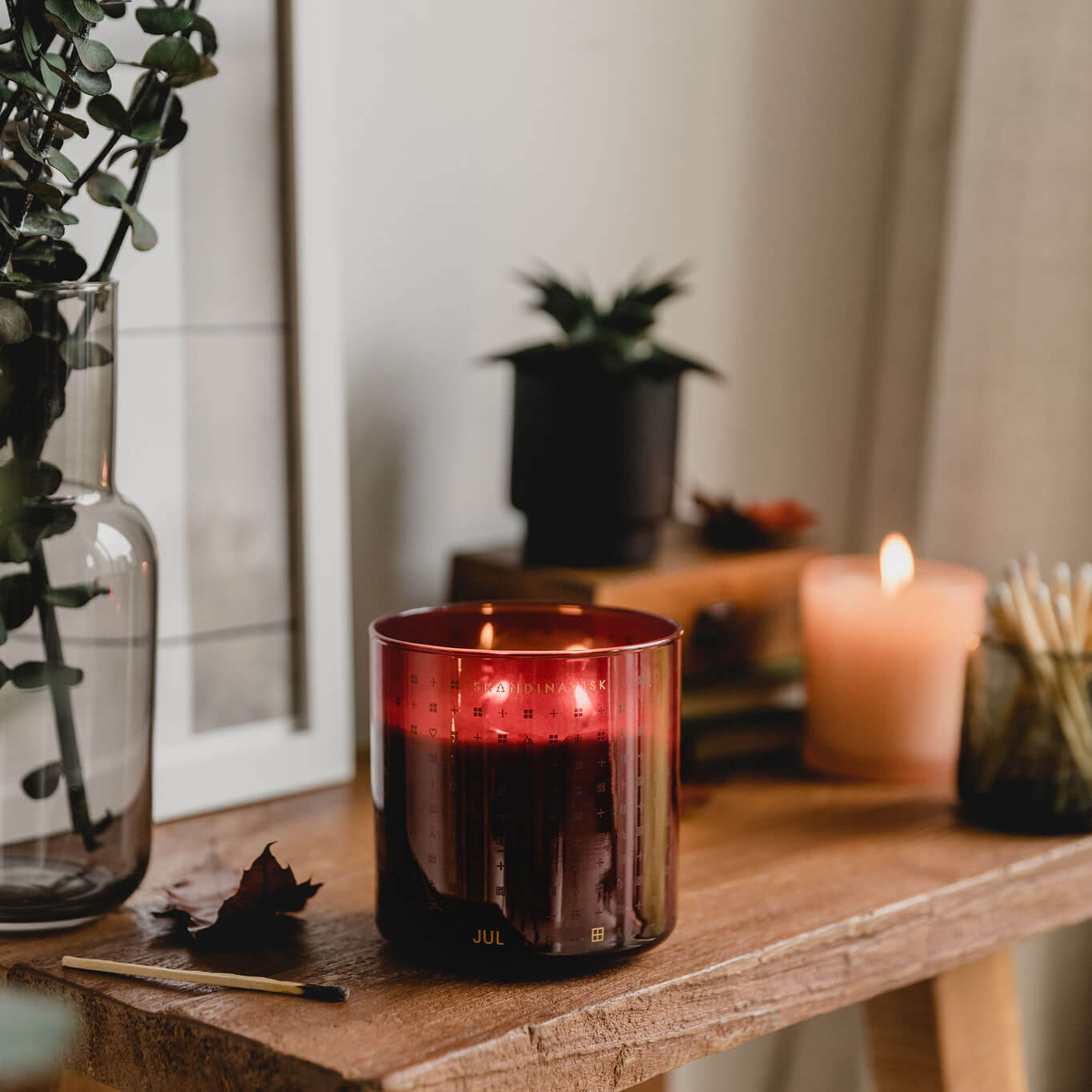 Skandinavisk JUL (Christmas) Scented Candle - Osmology Scented Candles & Home Fragrance